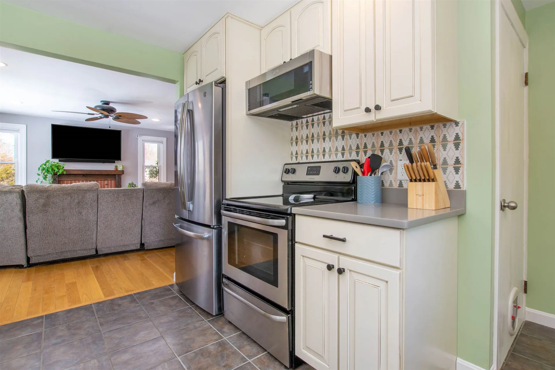 6 Joyce Street Somersworth NH 03878
