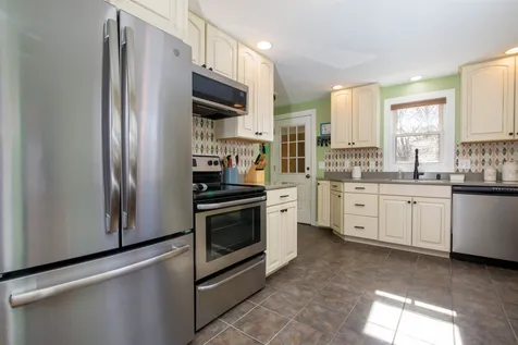6 Joyce Street Somersworth NH 03878