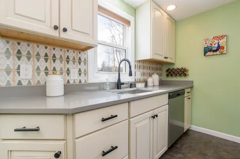6 Joyce Street Somersworth NH 03878