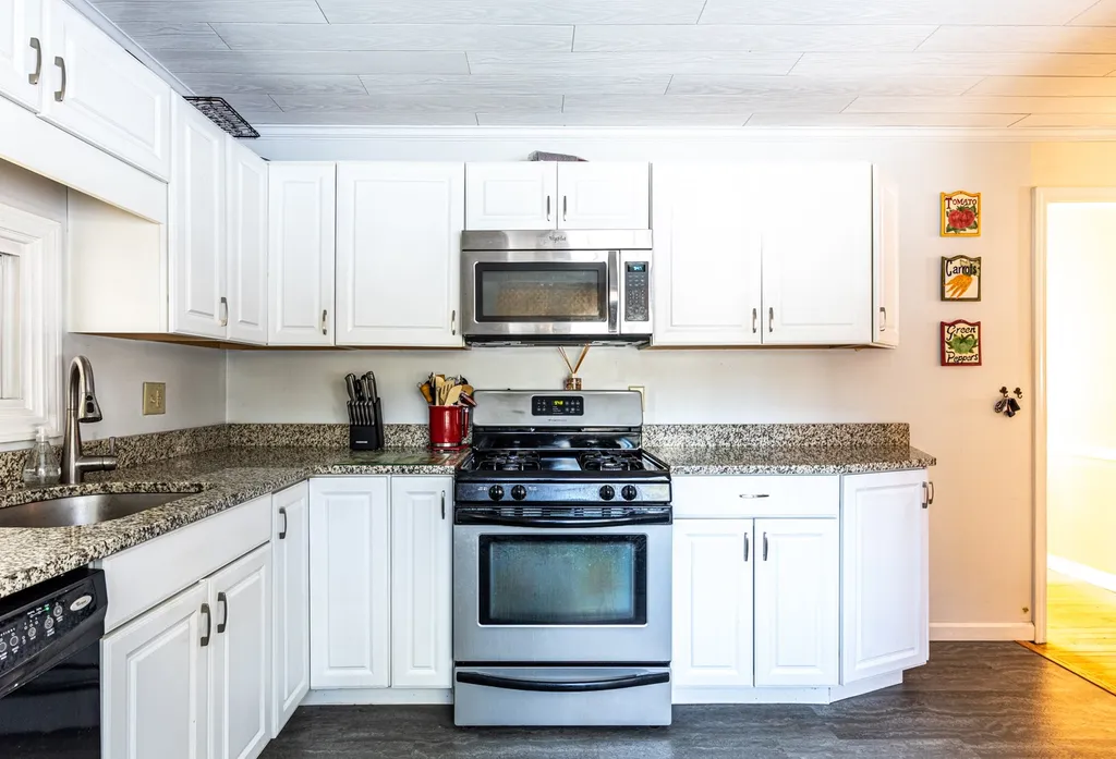 26 Tanglewood Drive Essex VT 05452