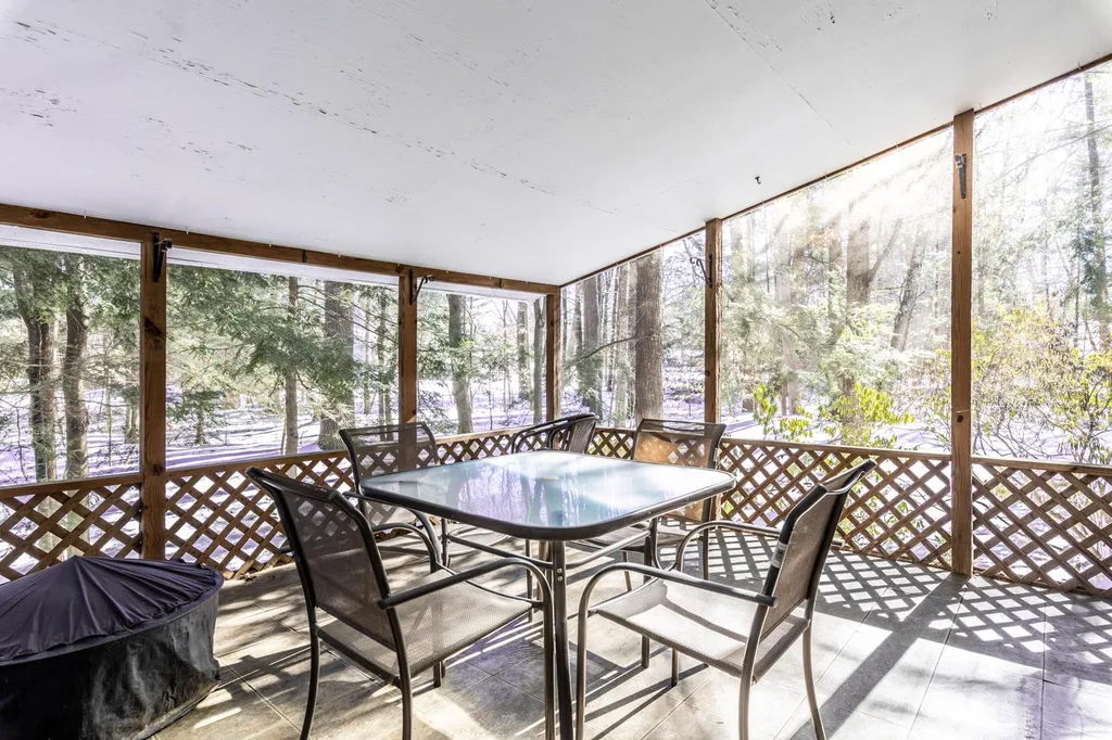 26 Tanglewood Drive Essex VT 05452