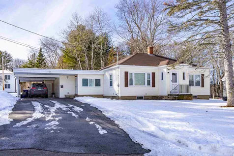106 Omega Street Manchester NH 03102