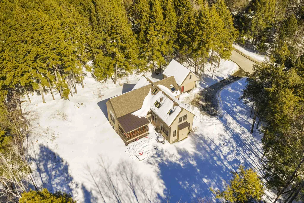 230 Alden Partridge Road Hartford VT 05059