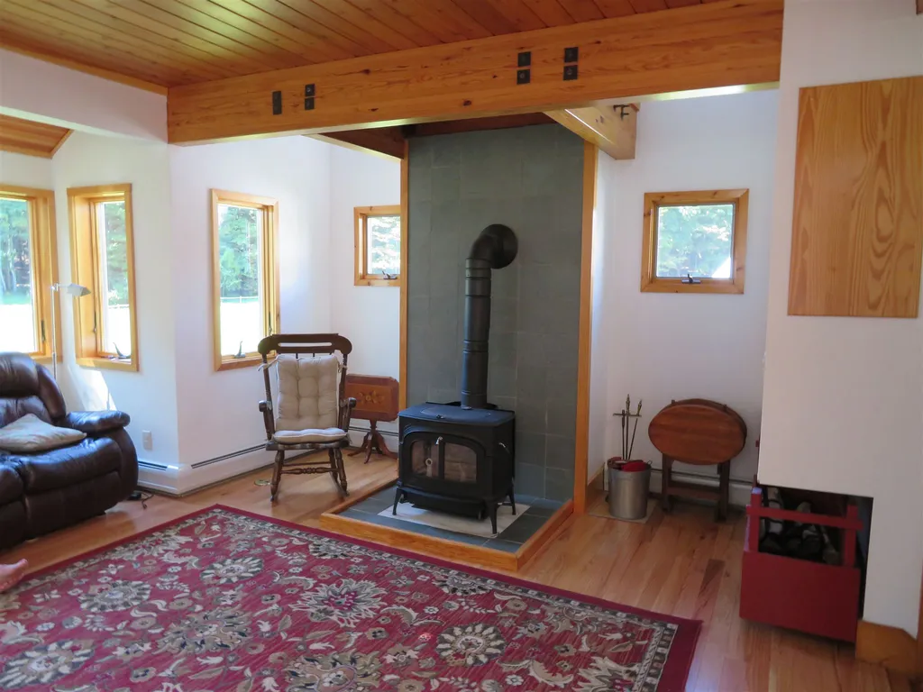 110 Wright Reservoir Road Hartford VT 05001