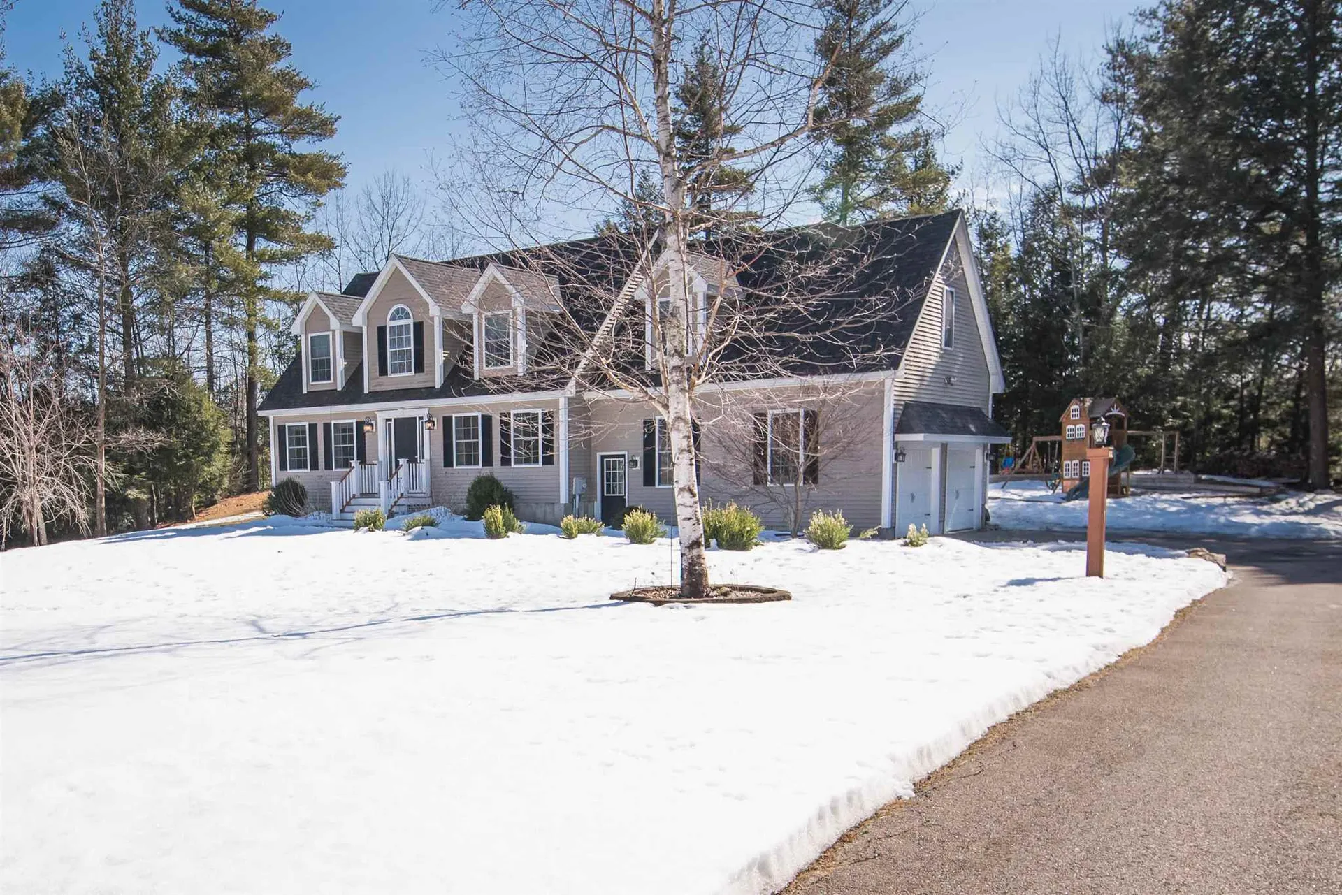 70 Thunder Road Fremont NH 03044