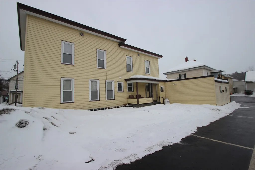 24 Maple Avenue Barre City VT 05641