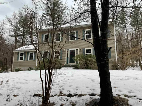 8 Colby Lane Bow NH 03304