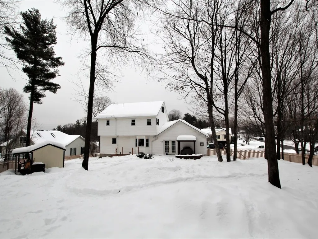 95 Allen Drive Milton VT 05468