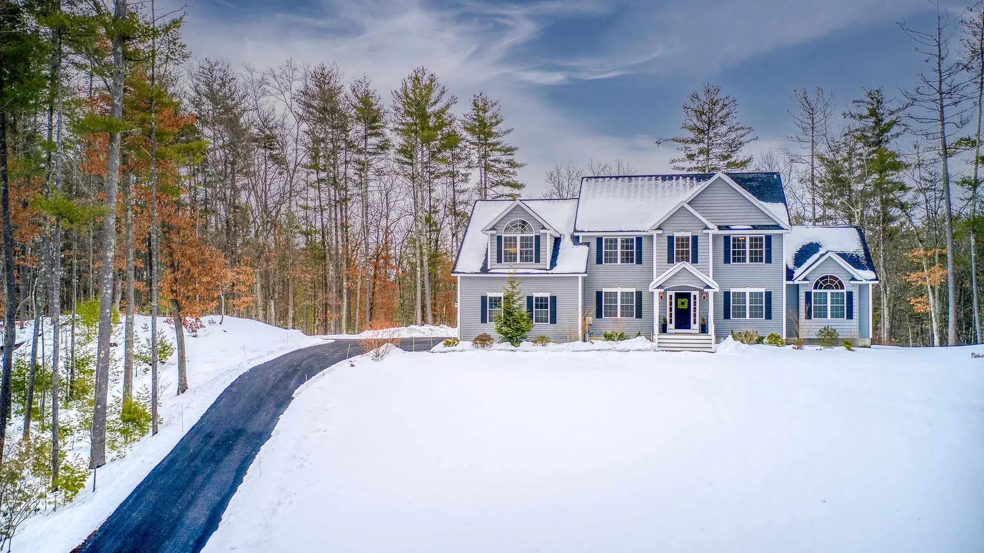 9 Bixby Farm Lane Bedford NH 03110