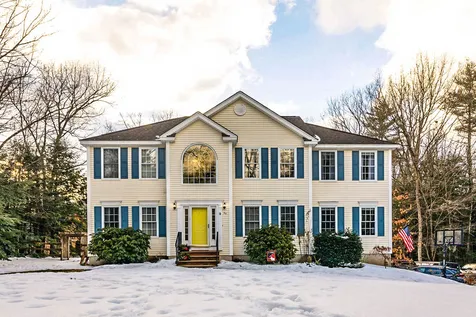 72 Croft Lane Chester NH 03036