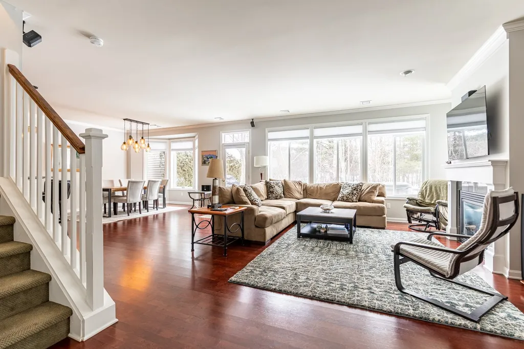80 Woodthrush Circle South Burlington VT 05403