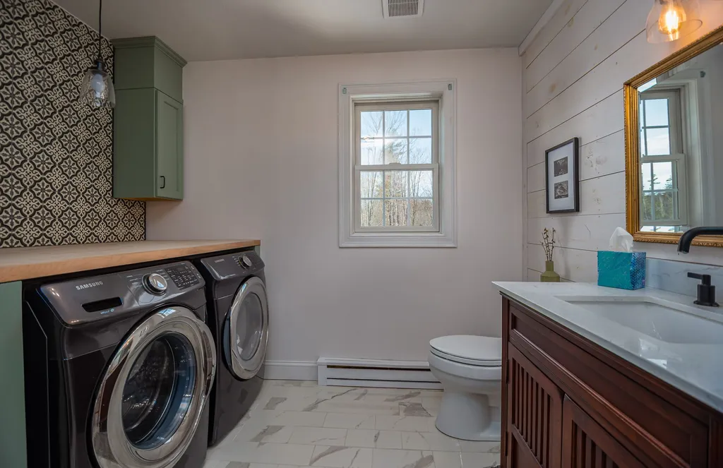 21 Fiddlehead Lane Rochester NH 03867