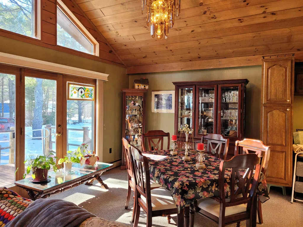 89 Morse Road Plymouth NH 03264