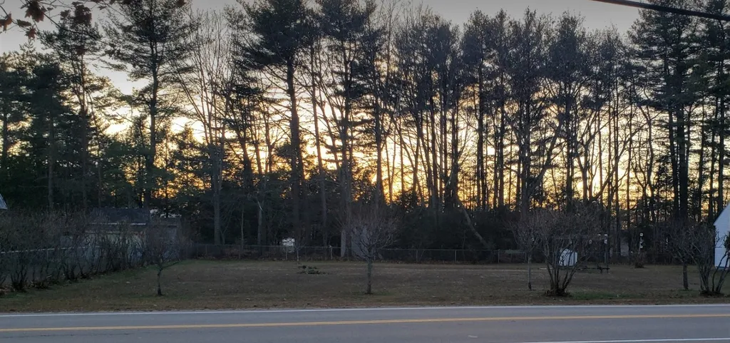 86* Old Rochester Road Dover NH 03820