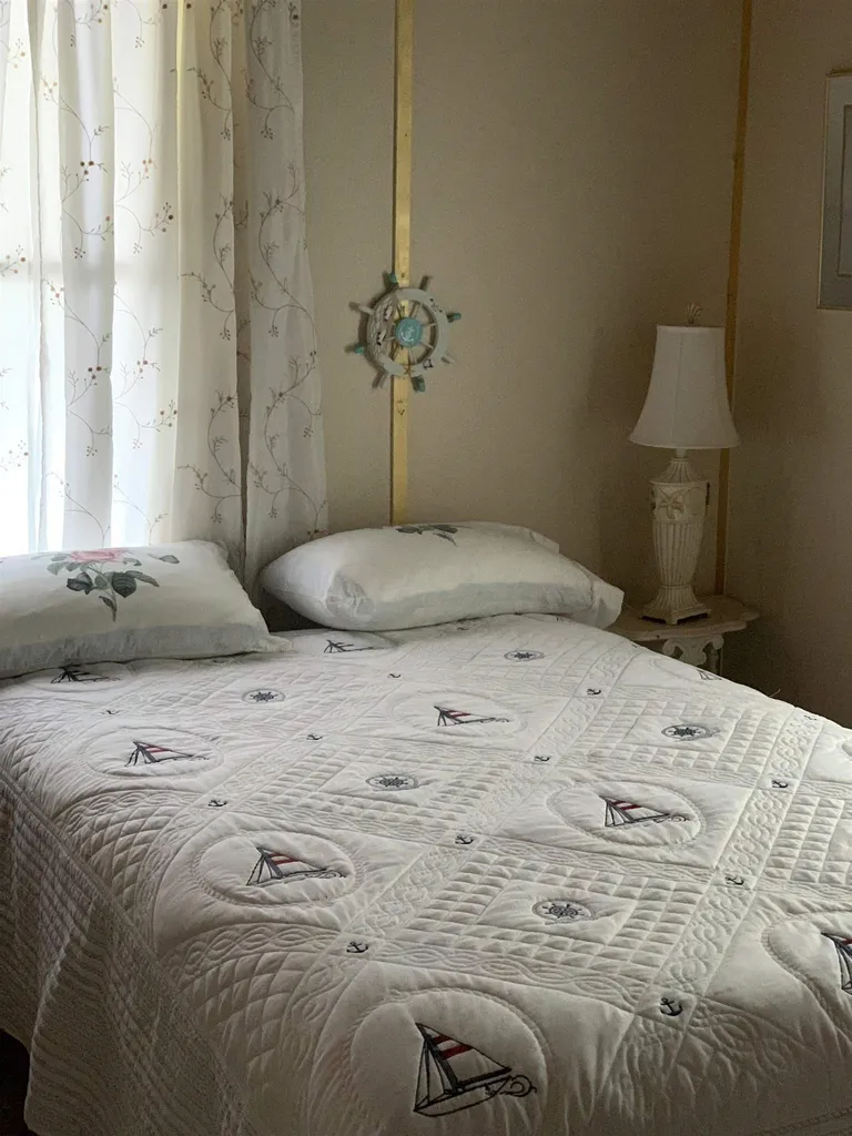 593 Coates Island Road Colchester VT 05446