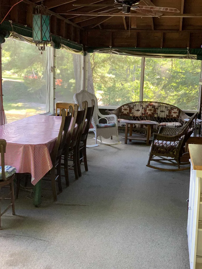 593 Coates Island Road Colchester VT 05446