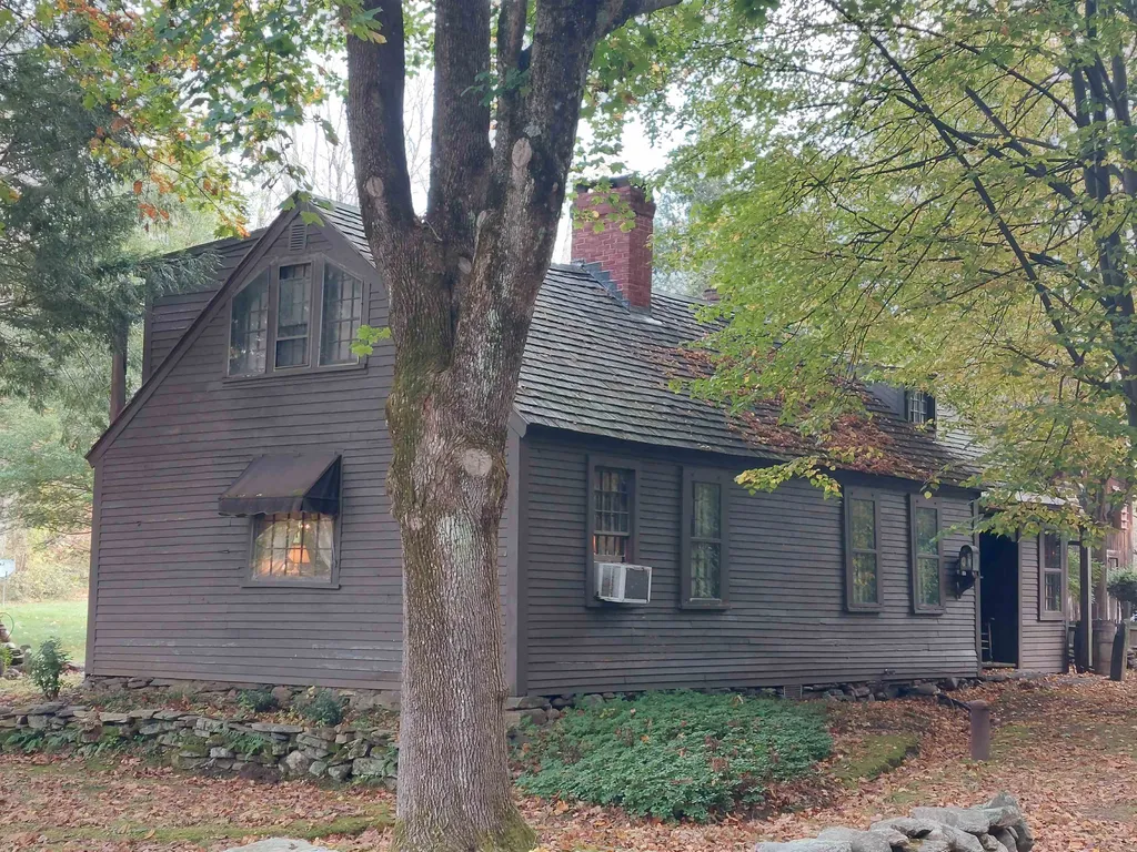 76 Graves Road Walpole NH 03608