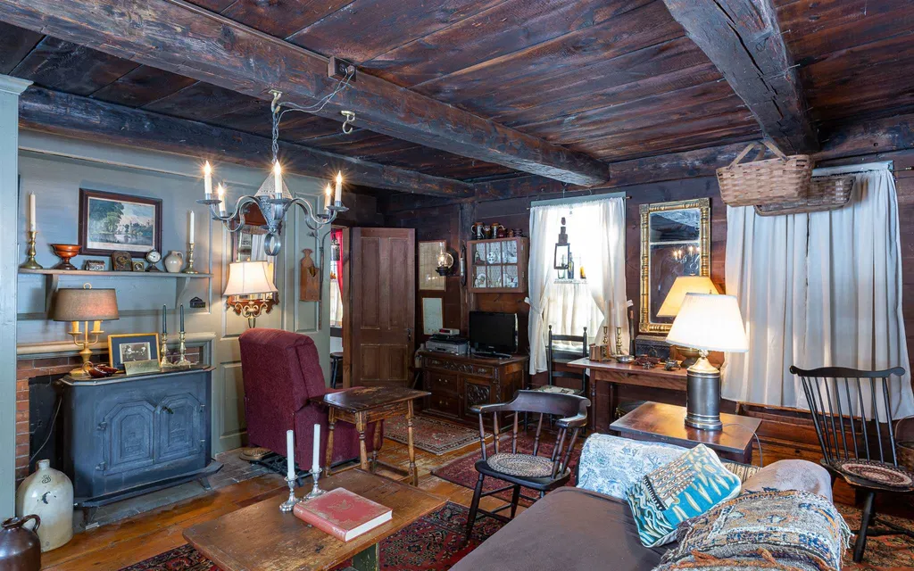76 Graves Road Walpole NH 03608