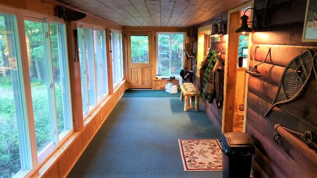 45 Dickson Lane Pittsburg NH 03592