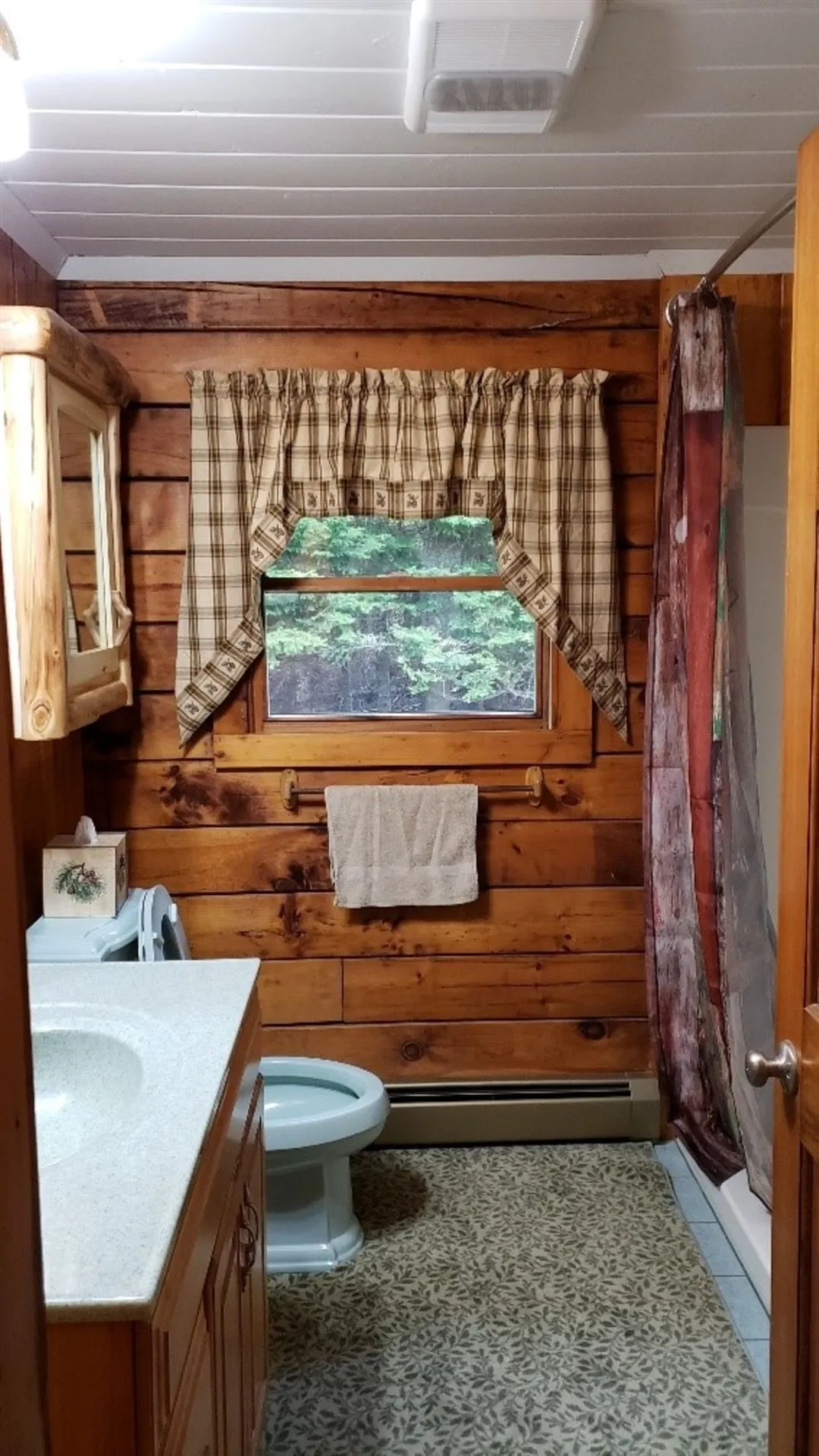 45 Dickson Lane Pittsburg NH 03592