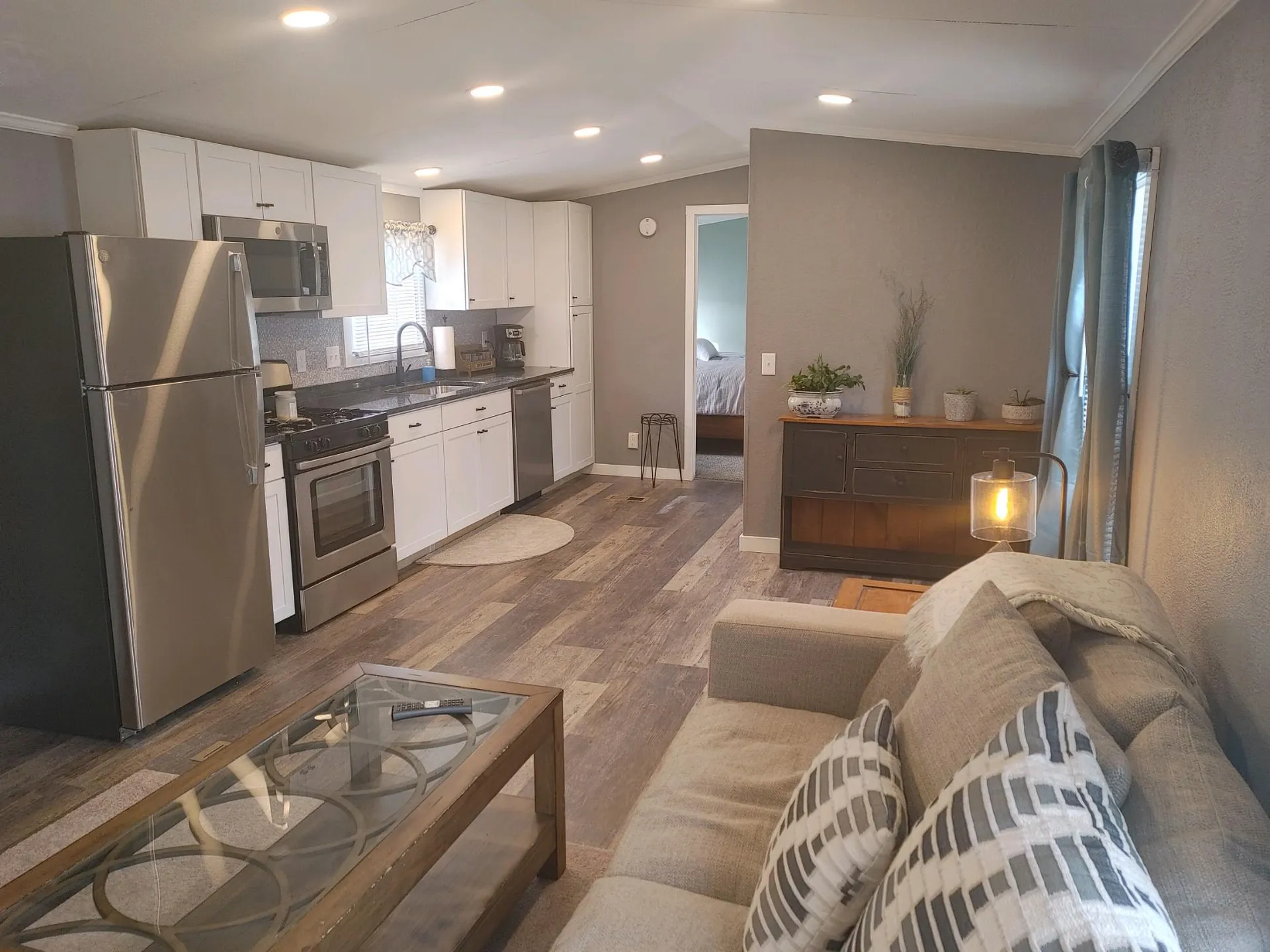 11 Sycamore Avenue North Hampton NH 03862