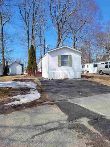 11 Sycamore Avenue North Hampton NH 03862