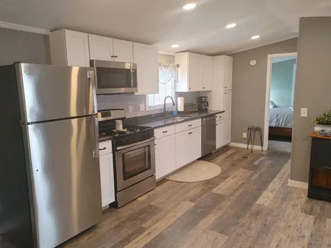 11 Sycamore Avenue North Hampton NH 03862