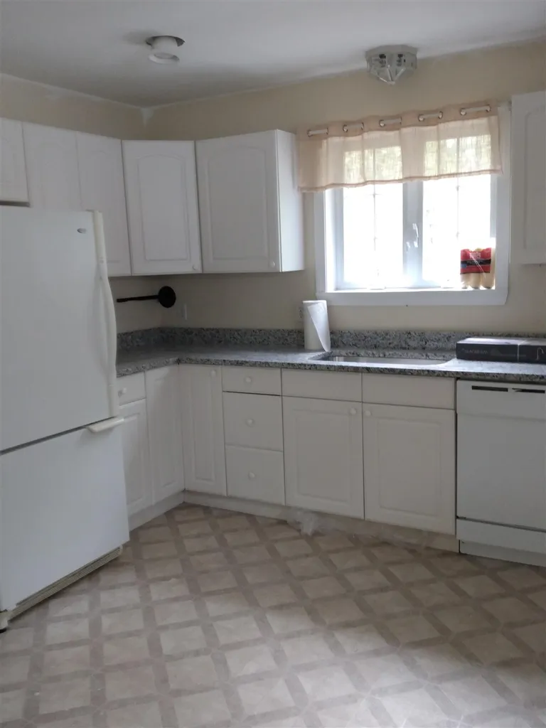 30 Woodcrest Drive Ossipee NH 03864