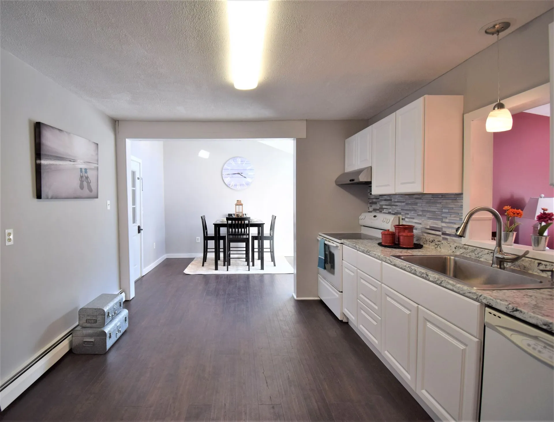 44 North Road Deerfield NH 03037
