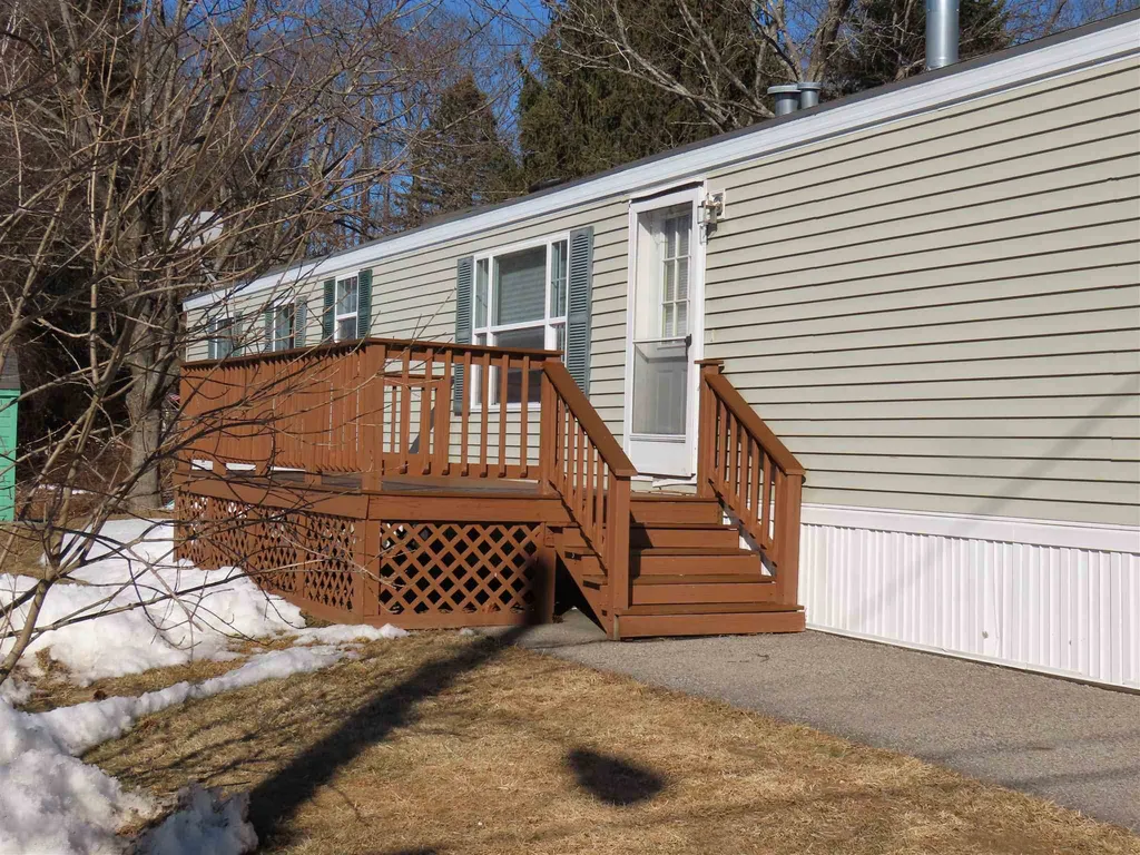 40 Hayes Park Exeter NH 03833