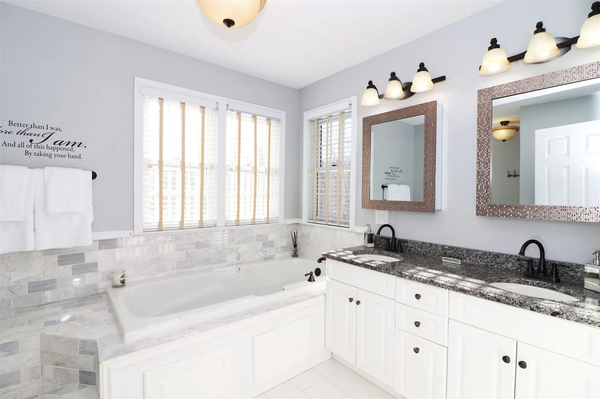 27 Lynne Drive Hollis NH 03049