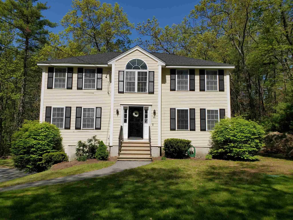 83 Simpson Mill Road Pelham NH 03076