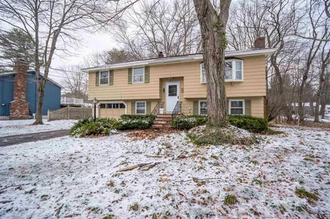 8 Justin Avenue Salem NH 03079