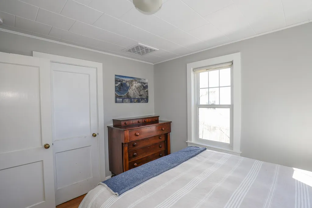 1474 Islington Street Portsmouth NH 03801