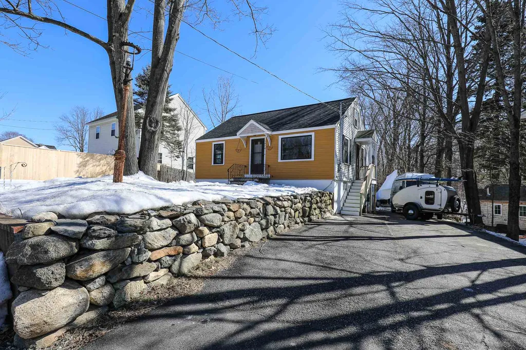 1474 Islington Street Portsmouth NH 03801