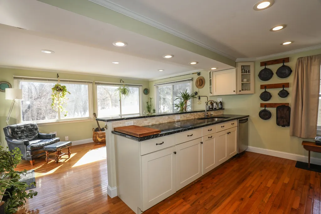 1474 Islington Street Portsmouth NH 03801