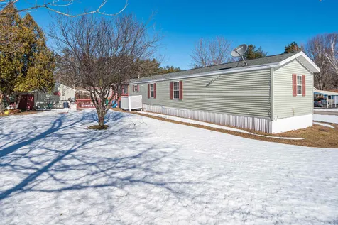 10 Dockside Lane Rochester NH 03867