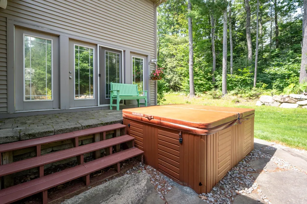 59 Deerfield Turn Road Laconia NH 03246