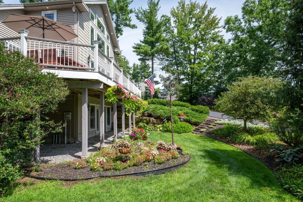 59 Deerfield Turn Road Laconia NH 03246