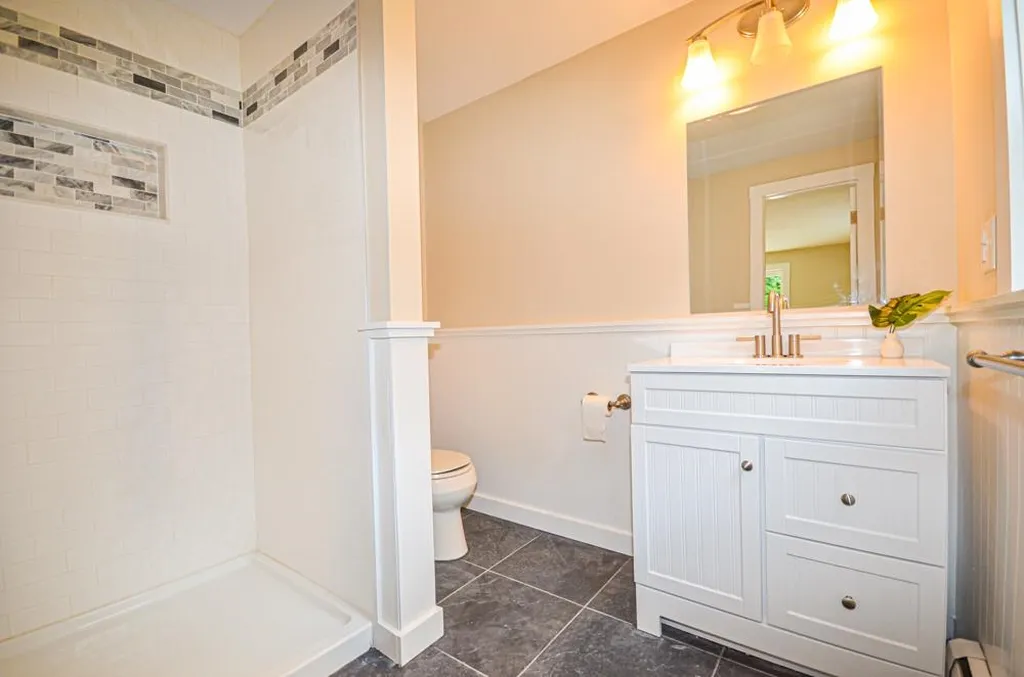 143 Fremont Road Chester NH 03036