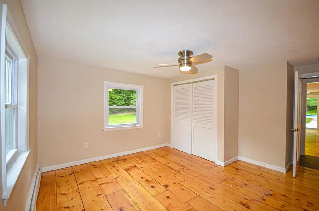 143 Fremont Road Chester NH 03036
