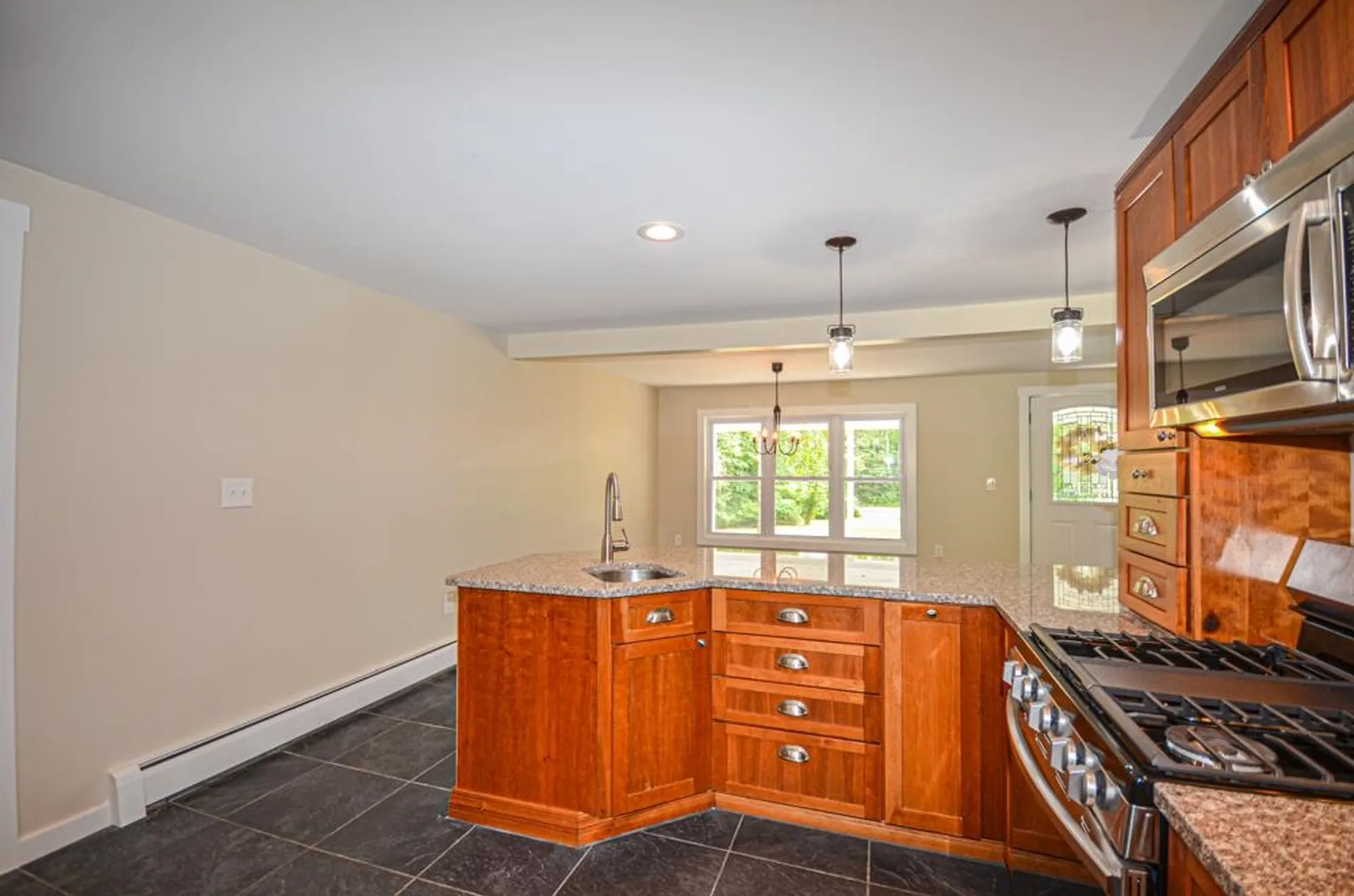 143 Fremont Road Chester NH 03036