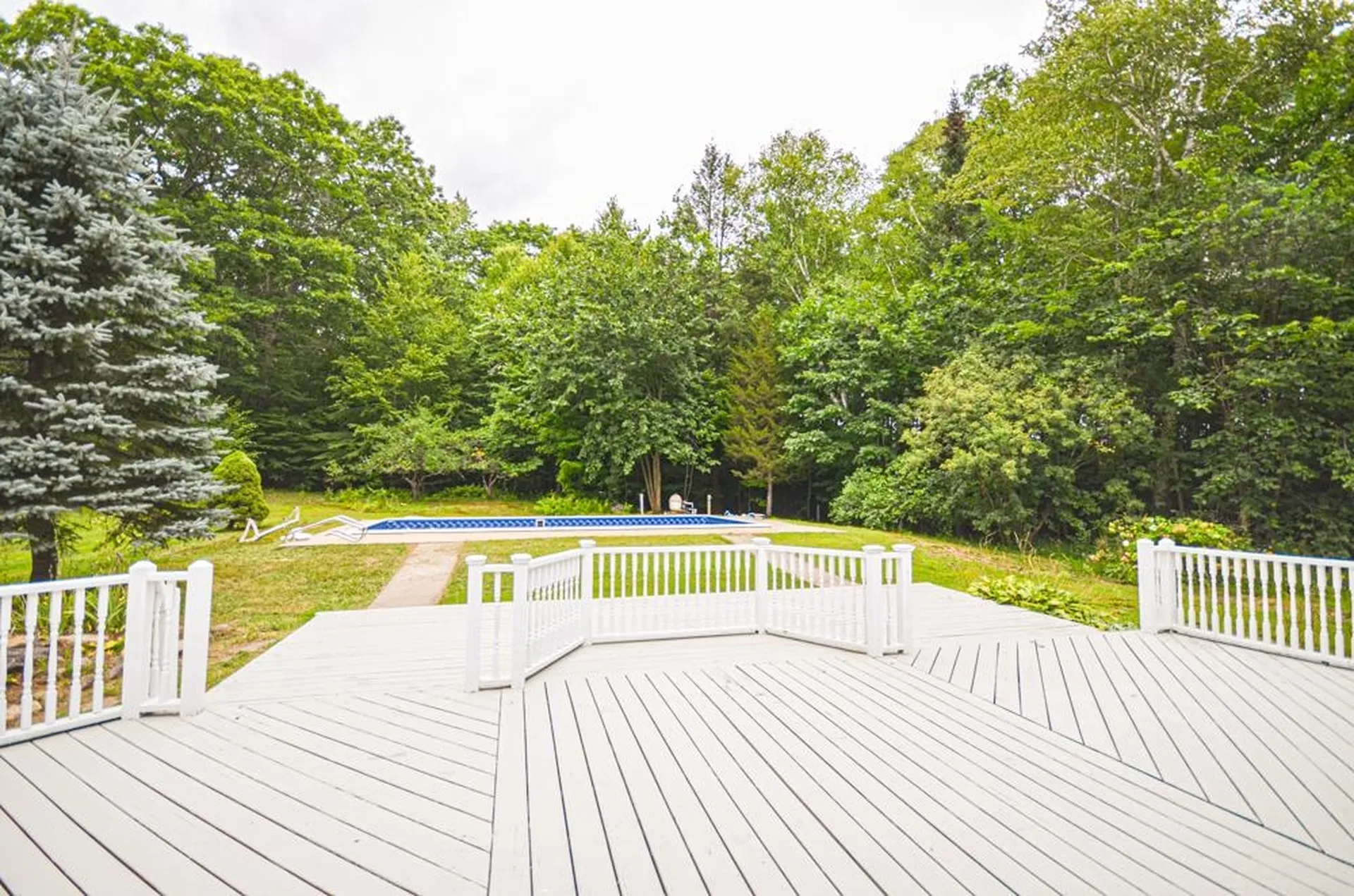 143 Fremont Road Chester NH 03036