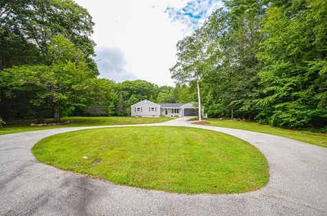 143 Fremont Road Chester NH 03036