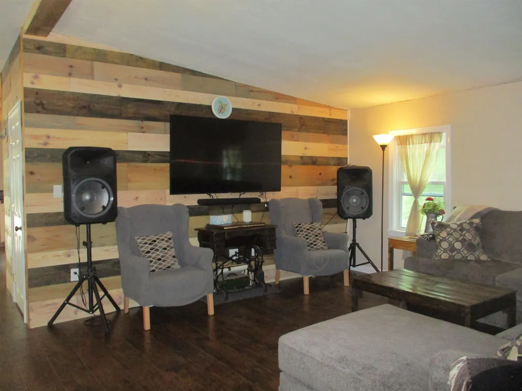 81 Pine Ridge Road Loudon NH 03307