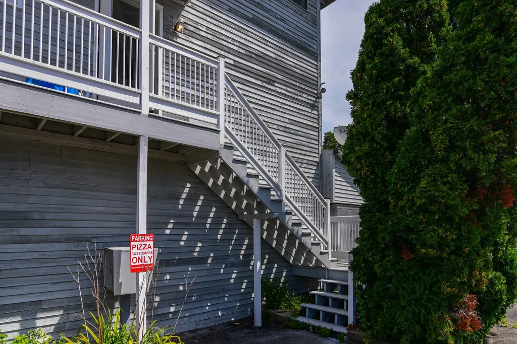 3 Island Avenue Kittery ME 03904