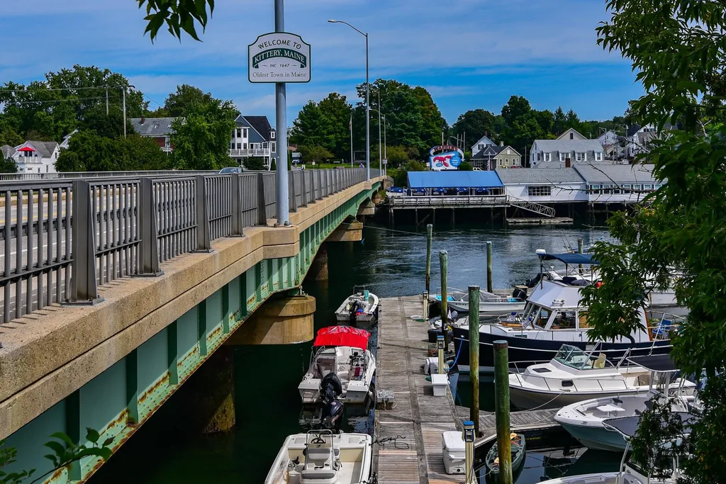 3 Island Avenue Kittery ME 03904