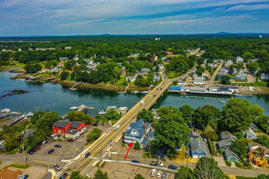 3 Island Avenue Kittery ME 03904