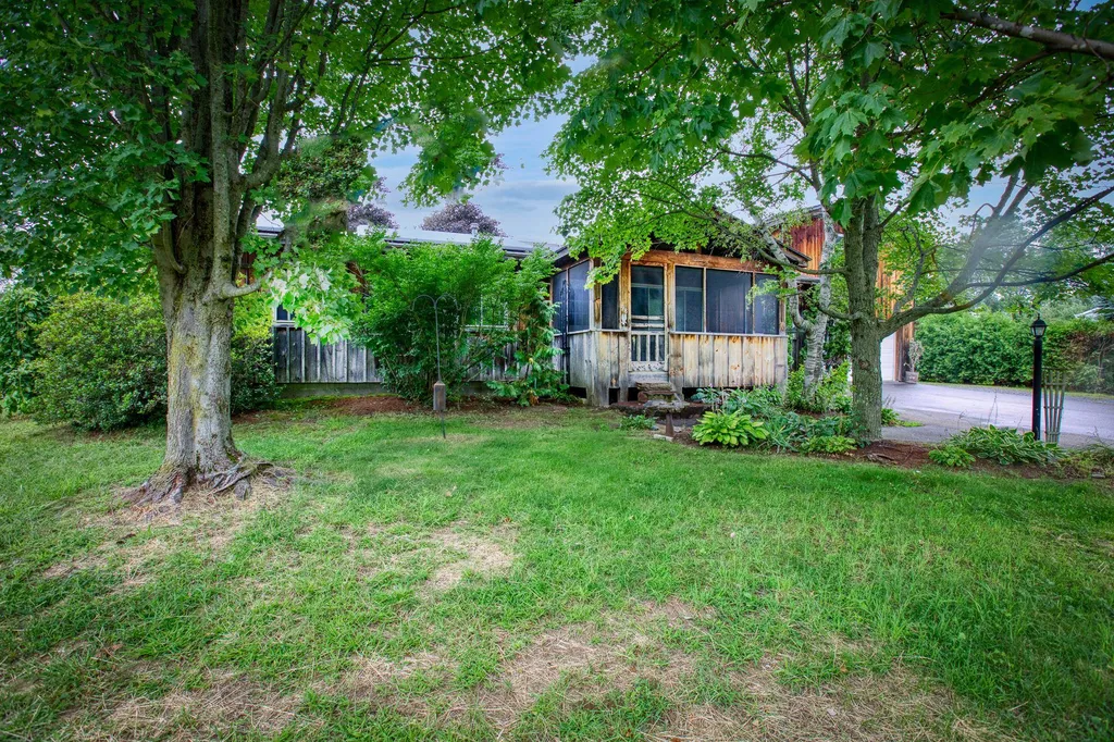 98 Meadow Road Milton VT 05468