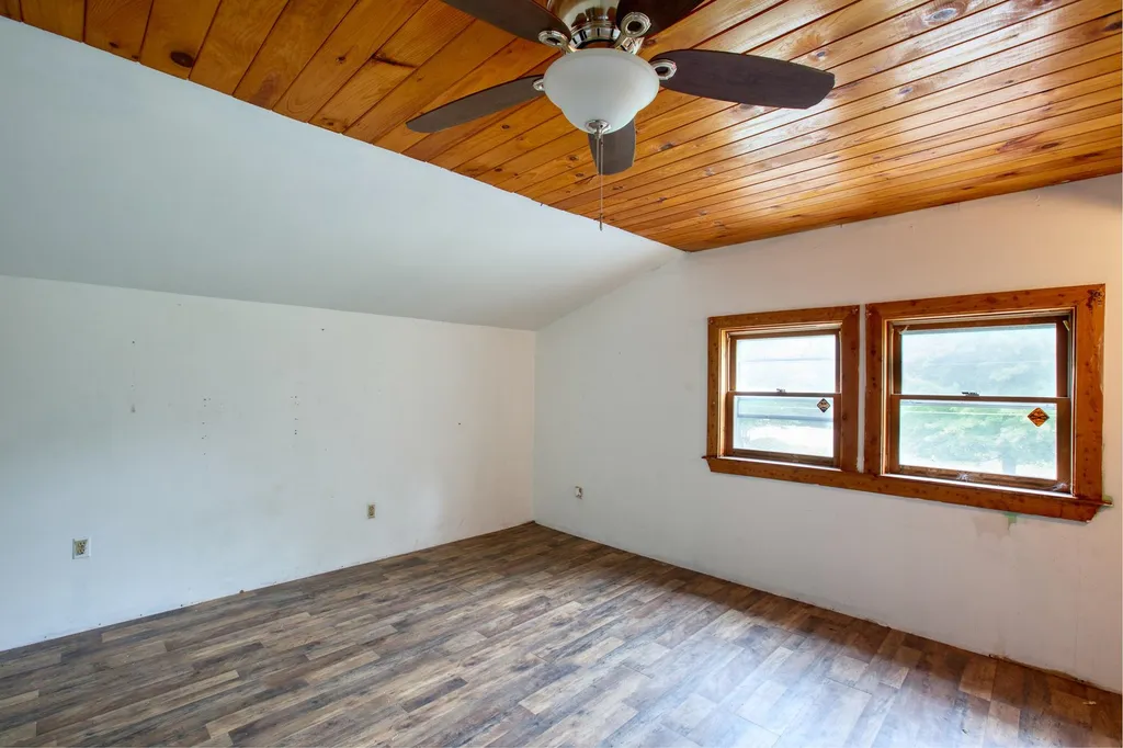 98 Meadow Road Milton VT 05468